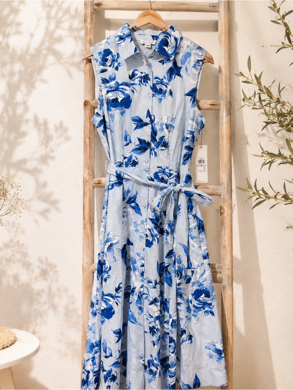 Calvin Klein Light Blue and Blue Floral Collared Midi Dress - Picture 5 of 7